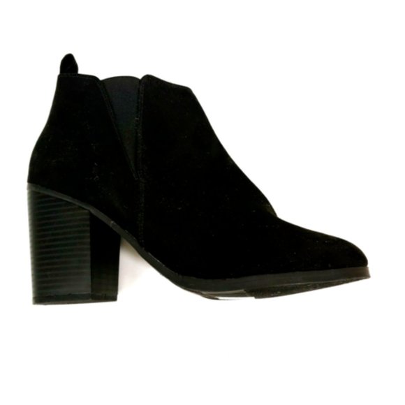 Express Womens Chelsea Faux Suede Ankle Boots 10 Black Almond Toe Zipper - Picture 1 of 10